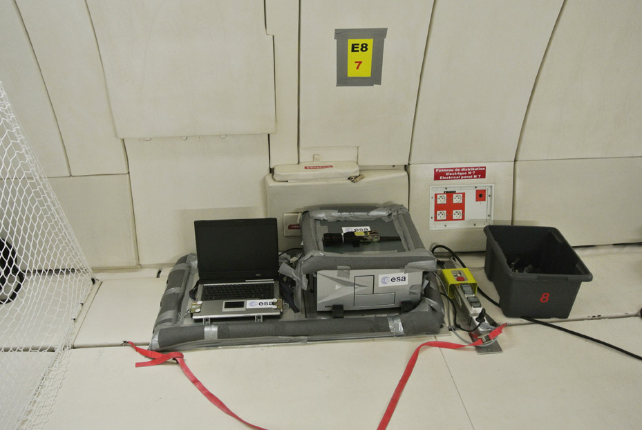 The LINVforROS’ experiment rack ready to fly!