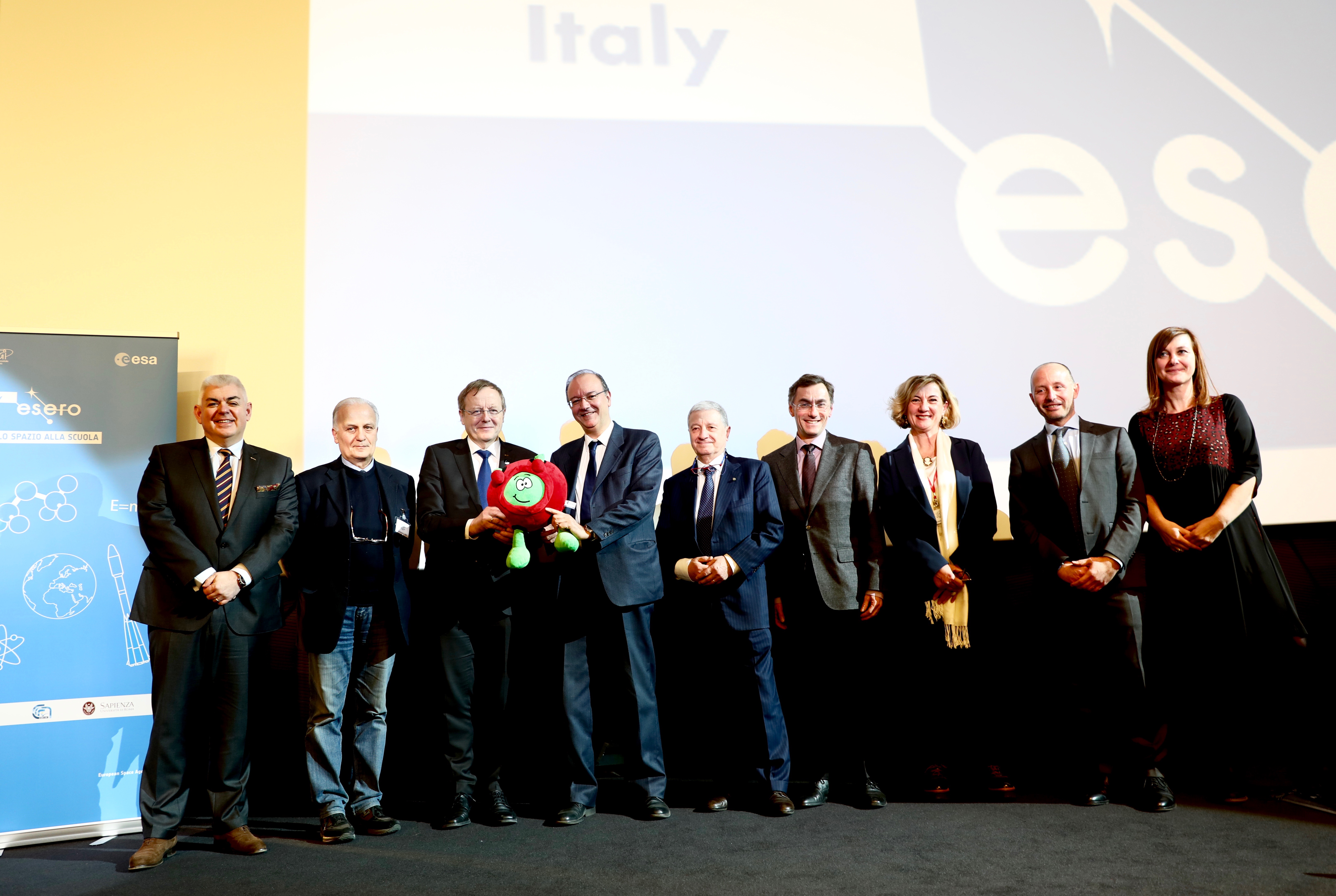 ESERO Italy to bring space to Italian classrooms
