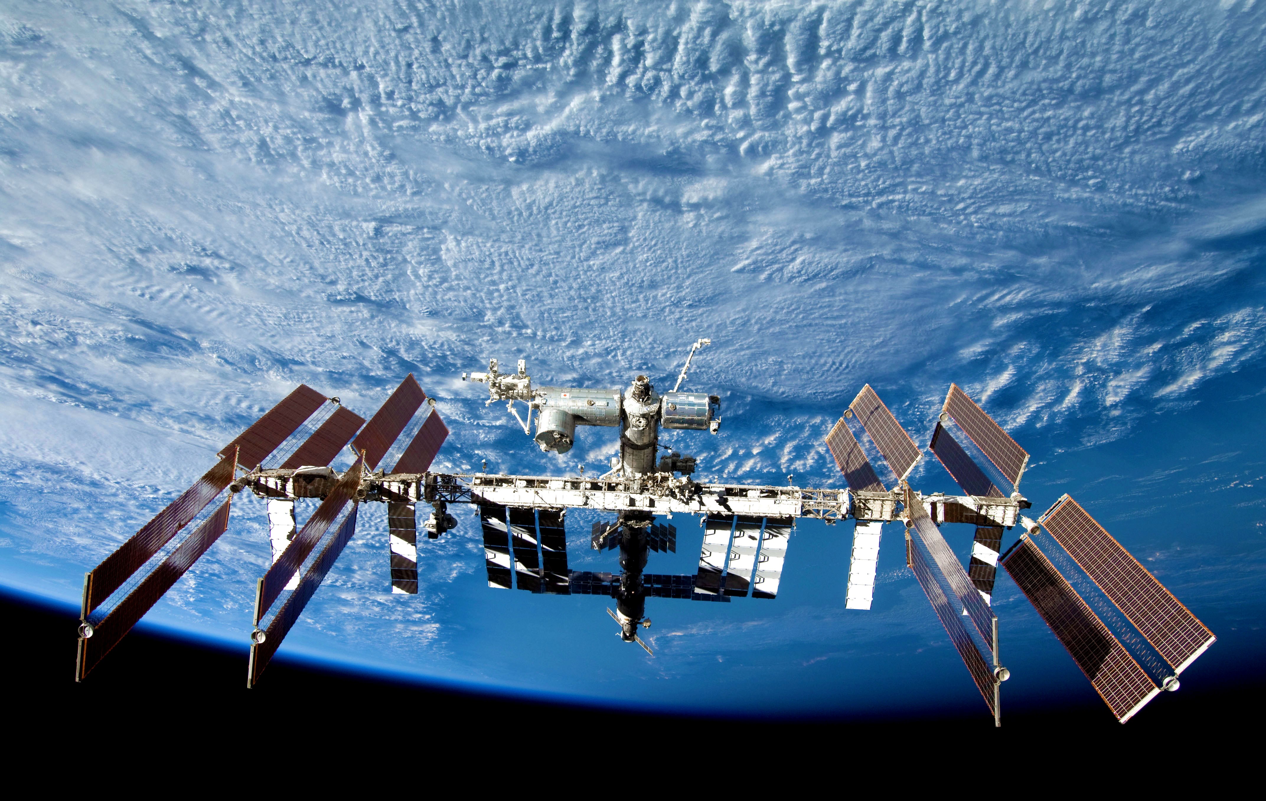 Build your own space station