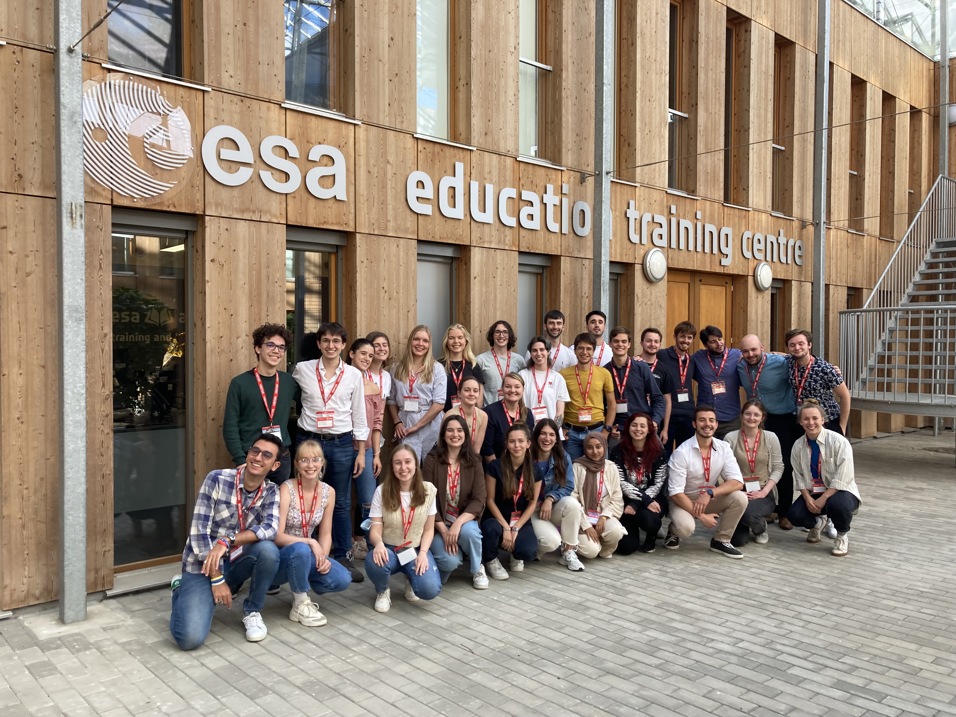 Group picture of students participating in ESA/ELGRA Gravity-Related Research Summer School