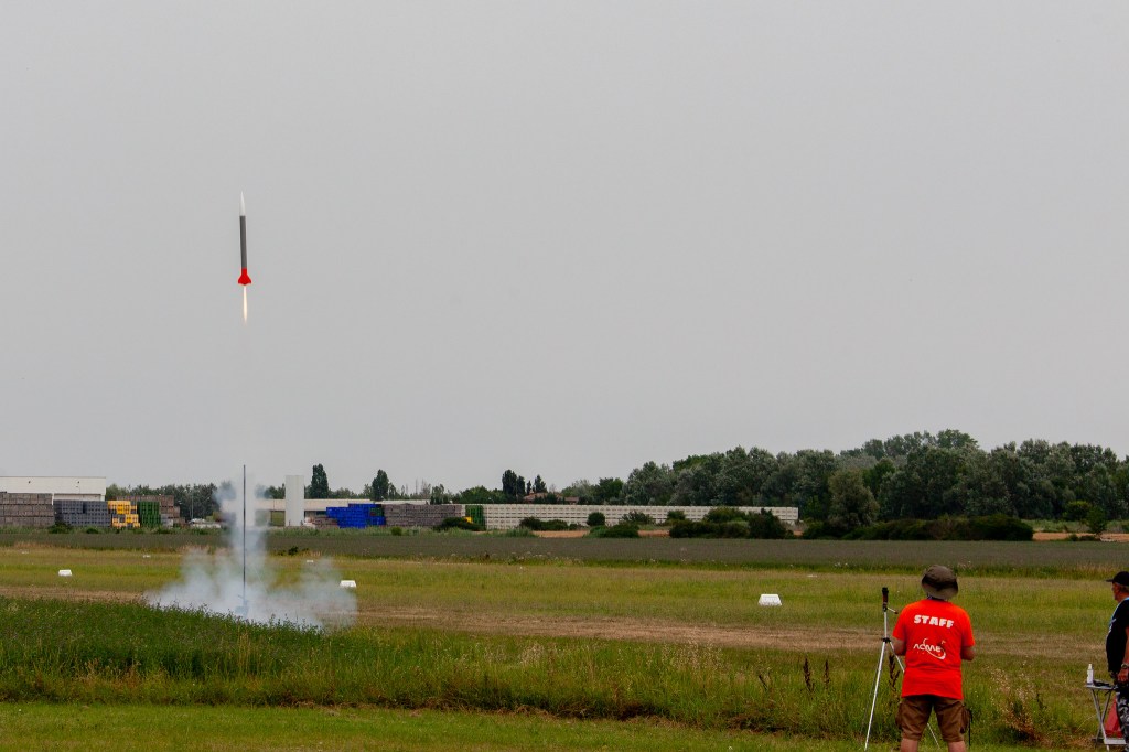 Join CanSat 2023-2024