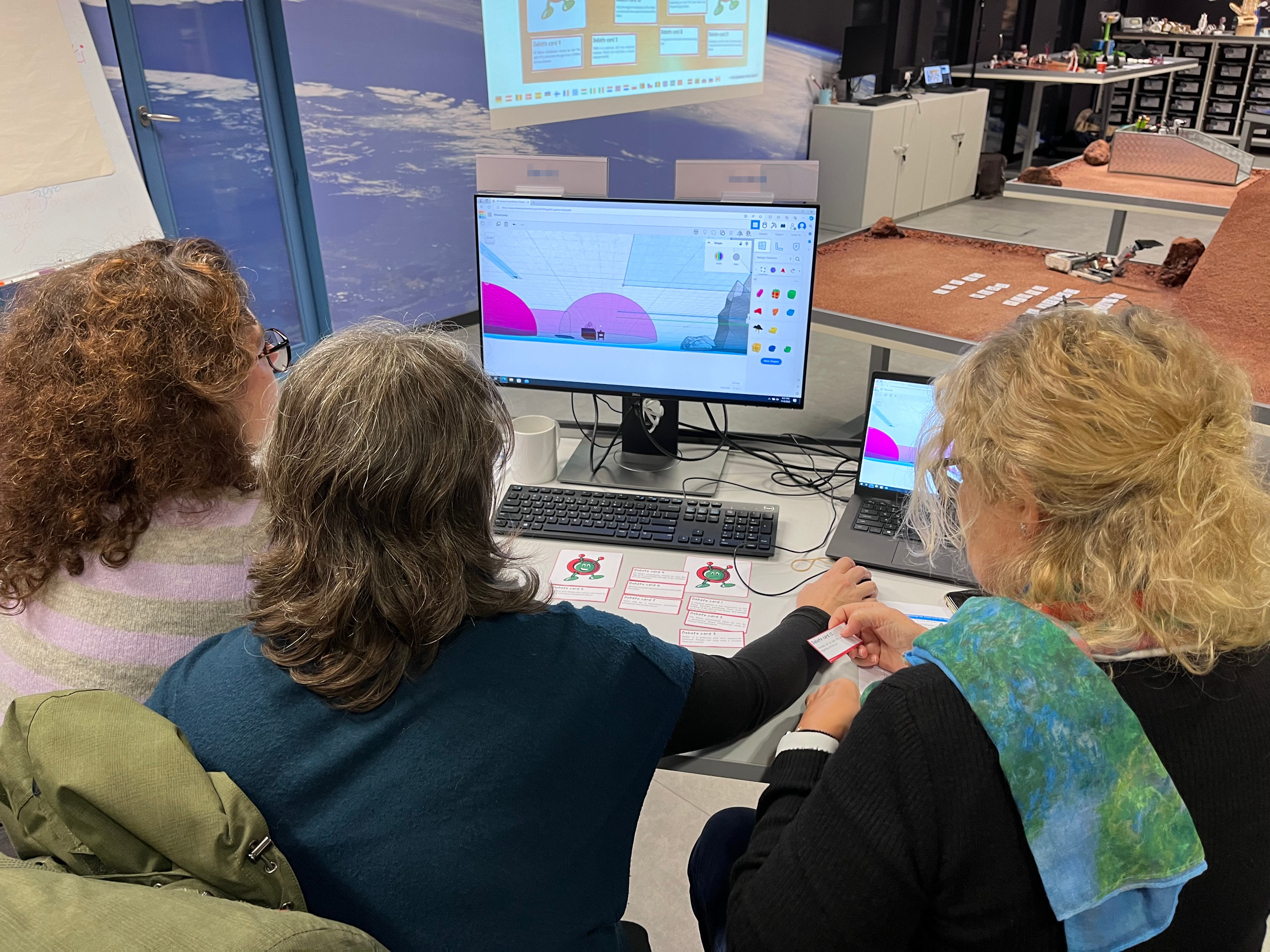 “Teach with the Moon” workshops