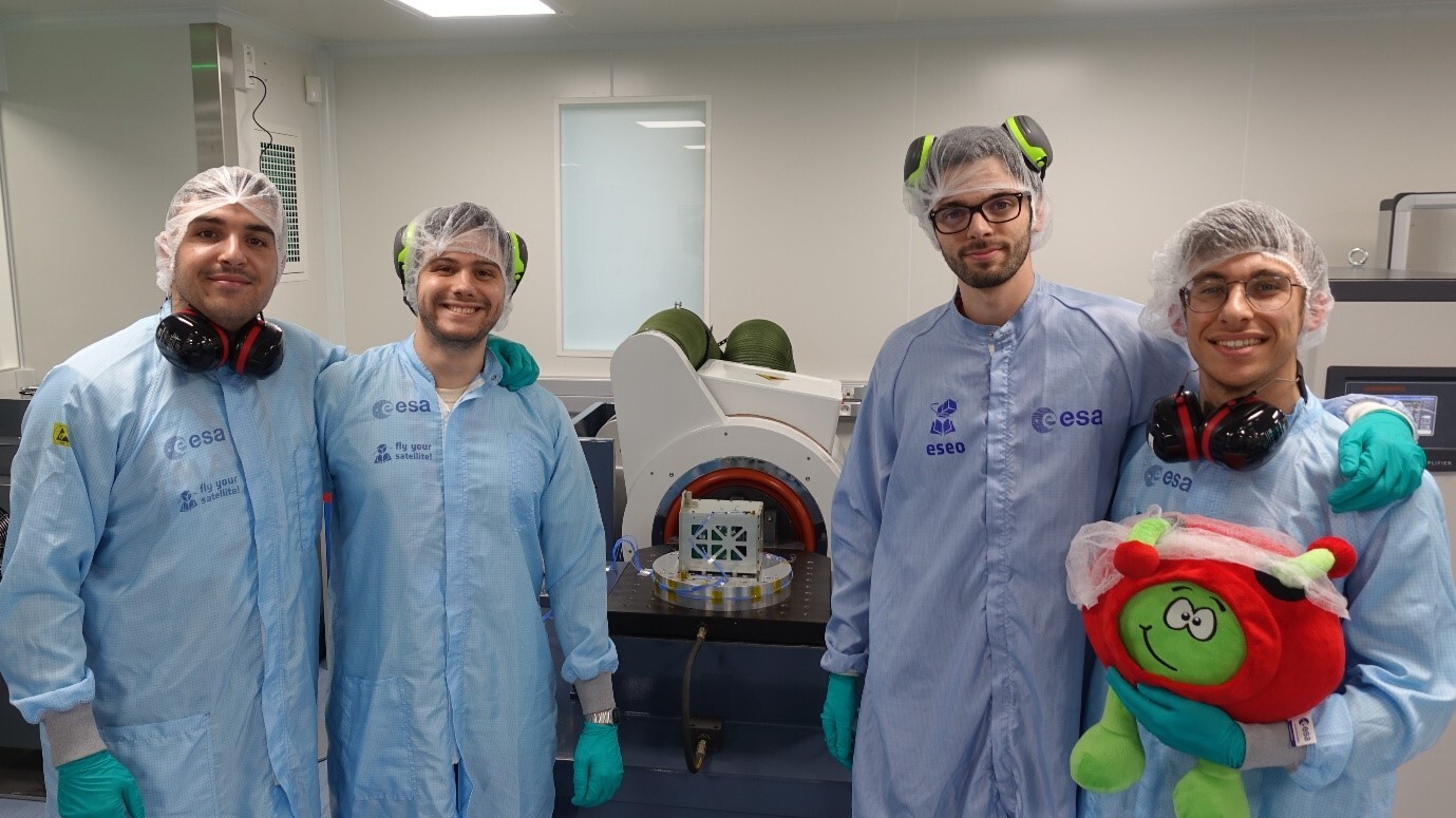 6S PoliSpace Team ready to run the Vibration Testing